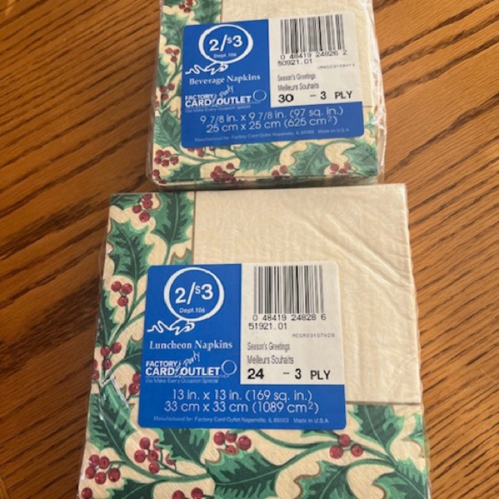 Christmas Paper Product Bundle - 7 pieces - All New
